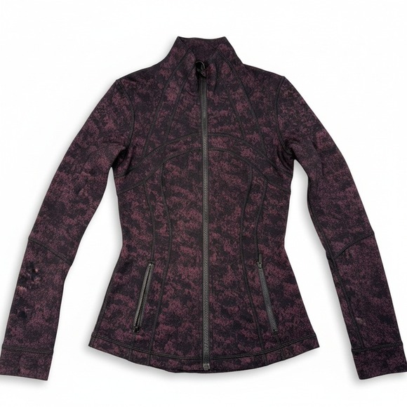 lululemon athletica Jackets & Blazers - Lululemon Define Jacket Women's Size 2 in Plum / Burgundy Camo Pattern